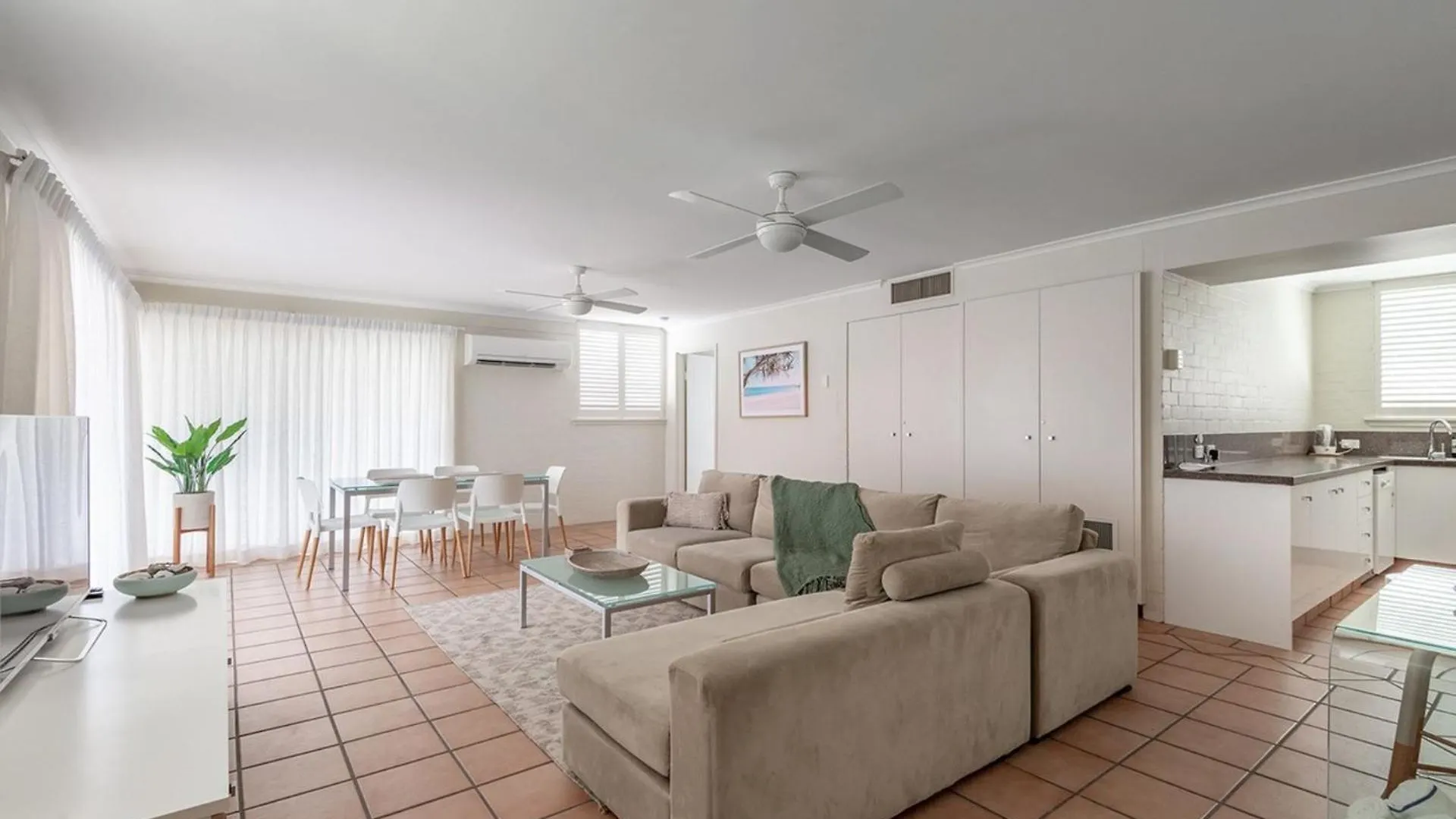 145 'Noosa International' 1 Edgar Bennett Noosa He Apartment