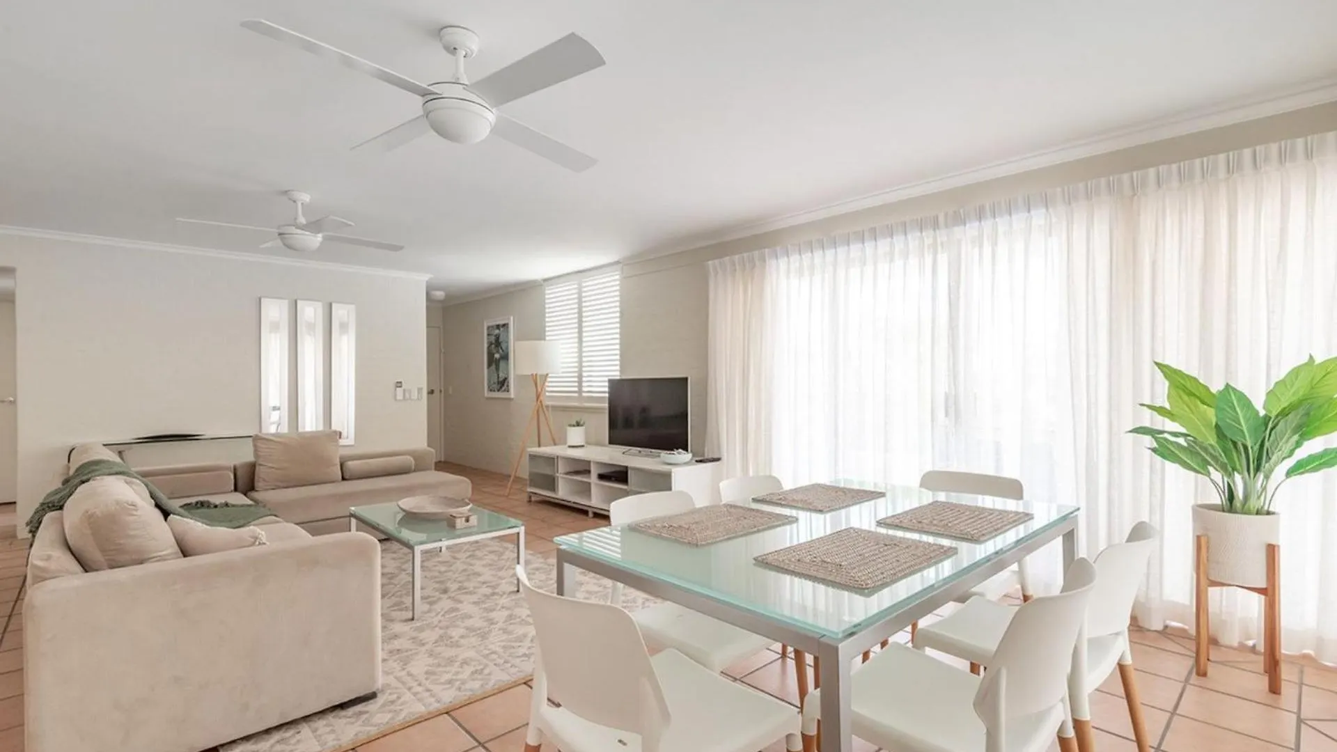145 'Noosa International' 1 Edgar Bennett Noosa He Apartment Australia