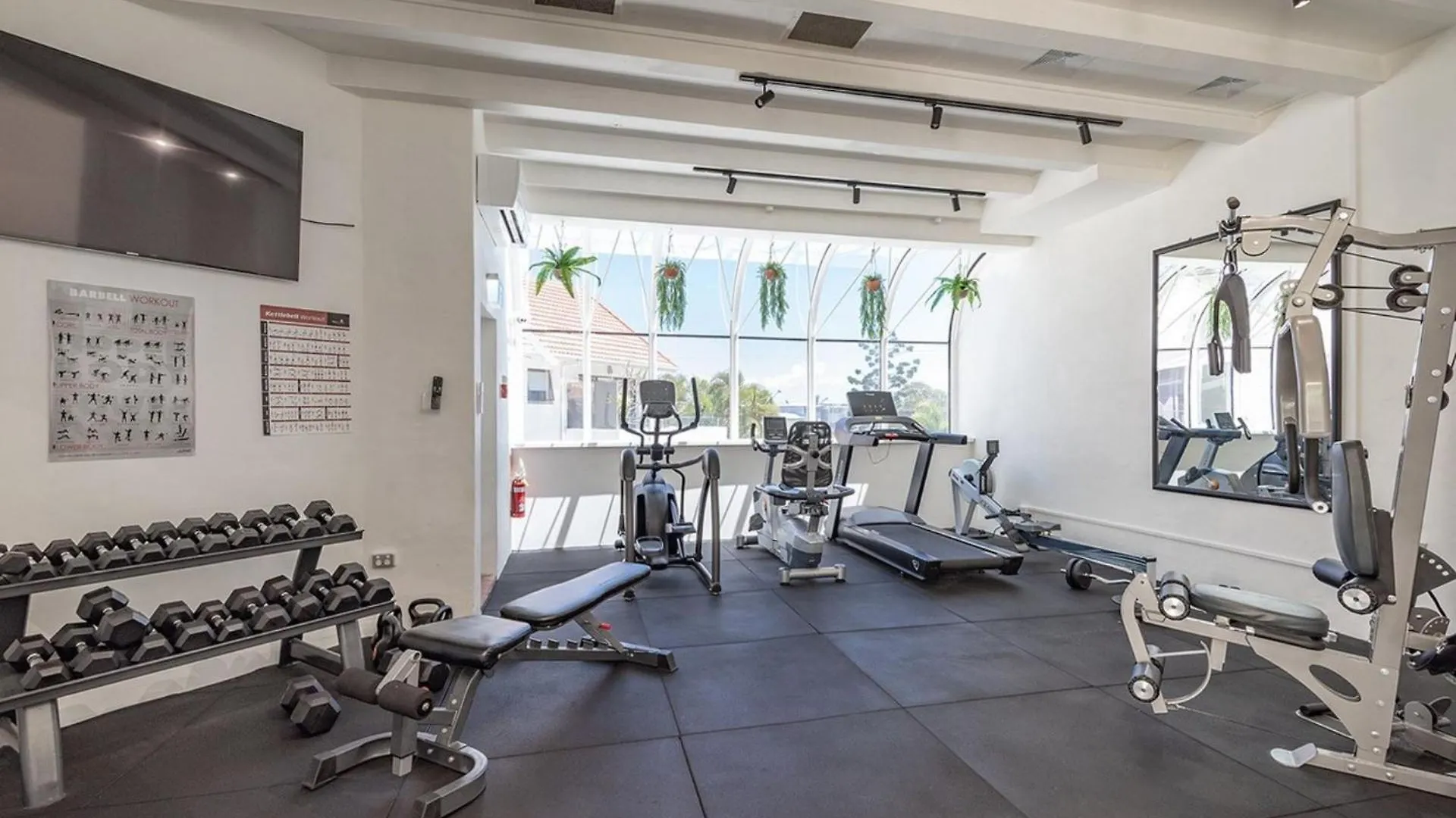 145 'Noosa International' 1 Edgar Bennett Noosa He Apartment  Noosa Heads